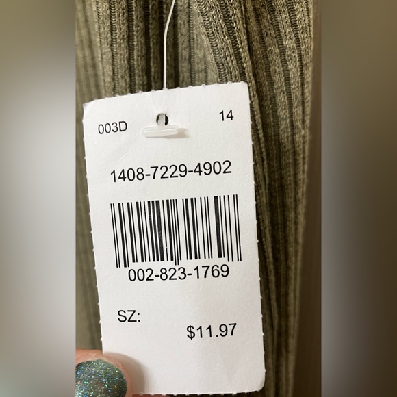 Roma Concept Green Ribbed Jumpsuit with Adjustable Shoulder Straps - Picture 7 of 7